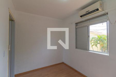 Quarto de casa de condomínio para alugar com 2 quartos, 48m² em Rio Branco, Canoas