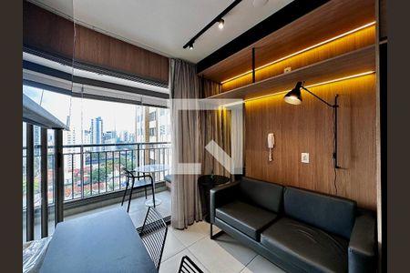 Sala de kitnet/studio para alugar com 1 quarto, 26m² em Santo Amaro, São Paulo