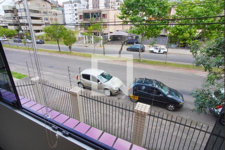 Sala - Vista de apartamento para alugar com 3 quartos, 157m² em Jardim Itu, Porto Alegre