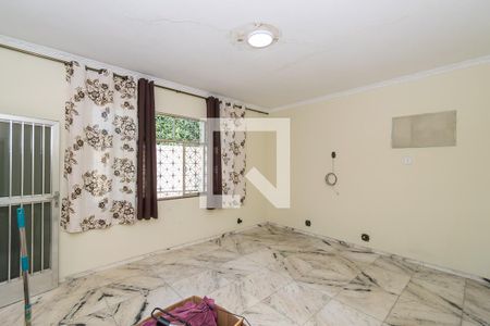 Sala de casa à venda com 2 quartos, 195m² em Penha Circular, Rio de Janeiro