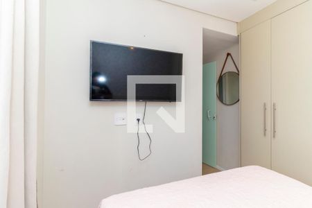 Quarto 1 de apartamento para alugar com 2 quartos, 42m² em Jardim Santo Antonio, São Paulo