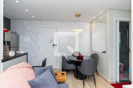 Sala de apartamento para alugar com 2 quartos, 42m² em Jardim Santo Antonio, São Paulo