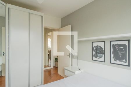 Quarto de apartamento à venda com 1 quarto, 45m² em Partenon, Porto Alegre