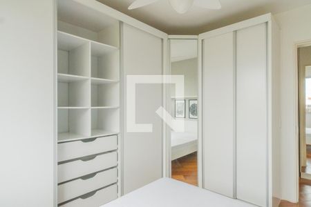 Quarto de apartamento à venda com 1 quarto, 45m² em Partenon, Porto Alegre