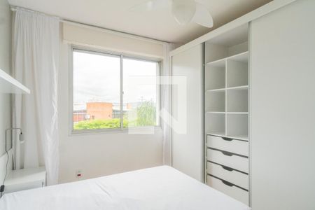 Quarto de apartamento à venda com 1 quarto, 45m² em Partenon, Porto Alegre