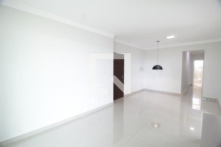 Sala de apartamento para alugar com 3 quartos, 114m² em Jardim Botânico, Uberlândia