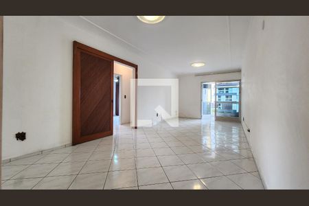 Sala de apartamento para alugar com 3 quartos, 150m² em Vila Belmiro, Santos