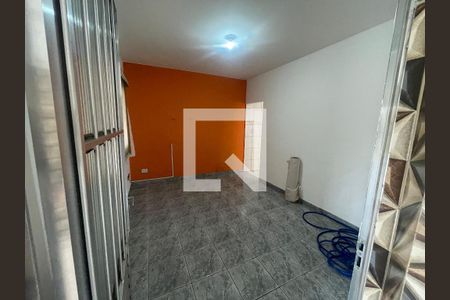 Sala de casa para alugar com 1 quarto, 90m² em Vila Nova Amorim, Suzano