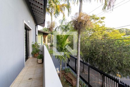 Sacada de casa à venda com 3 quartos, 280m² em Jardim das Paineiras, Campinas