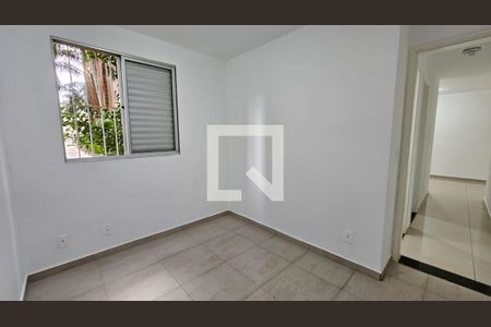 Quarto  de apartamento à venda com 1 quarto, 49m² em Jardim Santa Teresinha, São Paulo