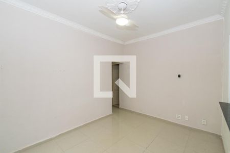 Sala de apartamento para alugar com 2 quartos, 72m² em Penha Circular, Rio de Janeiro