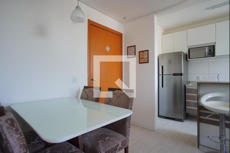 Sala de apartamento à venda com 2 quartos, 50m² em Jardim Dona Leopoldina, Porto Alegre