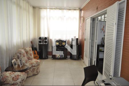 Sala de casa à venda com 3 quartos, 244m² em Higienópolis, Rio de Janeiro