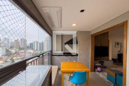 Varanda de apartamento à venda com 2 quartos, 68m² em Vila Mariana, São Paulo