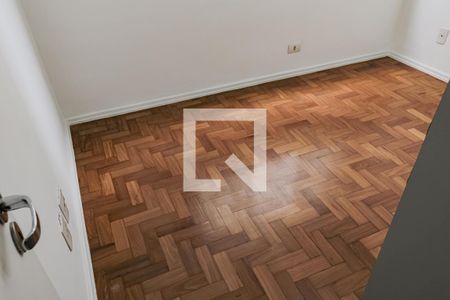 Quarto 1 de apartamento para alugar com 2 quartos, 75m² em Botafogo, Rio de Janeiro