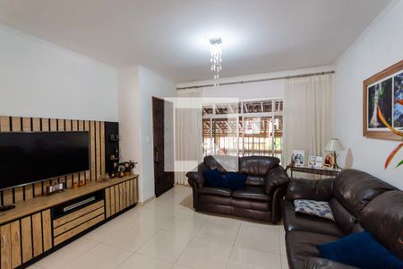 Sala de casa para alugar com 2 quartos, 245m² em Jardim Santo Antônio, Santo André