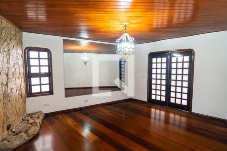 Sala de casa para alugar com 3 quartos, 236m² em Cidade Vargas, São Paulo