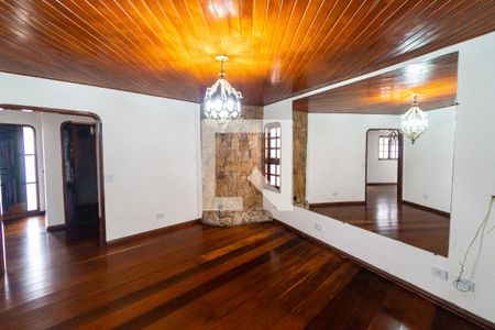 Sala de casa para alugar com 3 quartos, 236m² em Cidade Vargas, São Paulo