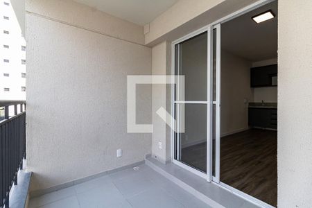 Varanda  de apartamento para alugar com 1 quarto, 34m² em Vila Nair, São Paulo