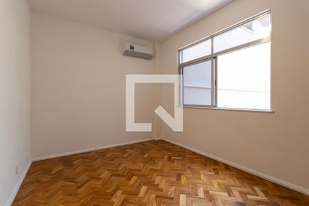 Quarto Suíte 1 de apartamento para alugar com 3 quartos, 135m² em Tijuca, Rio de Janeiro