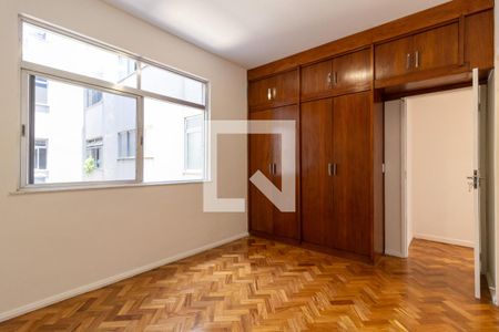 Quarto Suíte 1 de apartamento para alugar com 3 quartos, 135m² em Tijuca, Rio de Janeiro