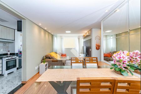 Sala de apartamento para alugar com 2 quartos, 85m² em Cinquentenario, Belo Horizonte