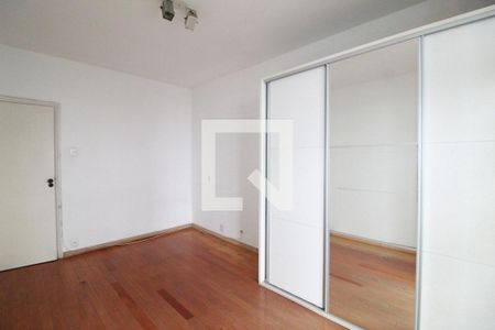 Quarto 1 de apartamento à venda com 4 quartos, 151m² em Copacabana, Rio de Janeiro