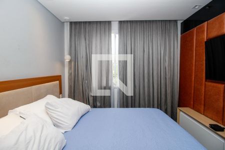 Suíte  de apartamento à venda com 4 quartos, 220m² em Sagrada Família, Belo Horizonte