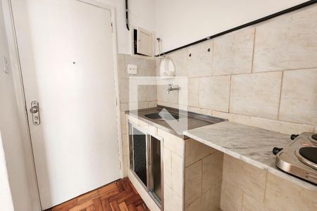 Cozinha de kitnet/studio para alugar com 1 quarto, 24m² em Flamengo, Rio de Janeiro