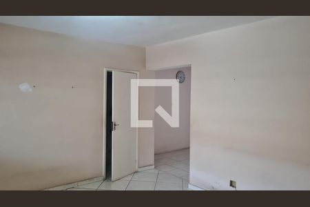 Sala de casa para alugar com 3 quartos, 120m² em Vila Ester (zona Norte), São Paulo