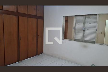 Quarto de casa à venda com 3 quartos, 120m² em Vila Ester (zona Norte), São Paulo