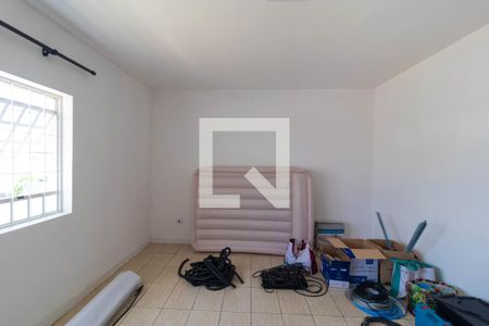 Sala 01 de casa à venda com 4 quartos, 320m² em Vila Progresso, Campinas