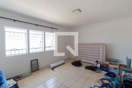 Sala 01 de casa para alugar com 4 quartos, 320m² em Vila Progresso, Campinas