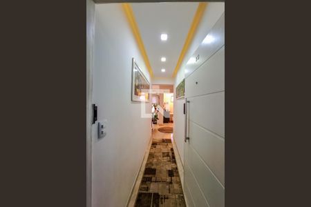 entrada corredor de apartamento à venda com 1 quarto, 66m² em Cambuci, São Paulo