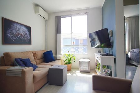 Sala de apartamento para alugar com 2 quartos, 44m² em Morro Santana, Porto Alegre