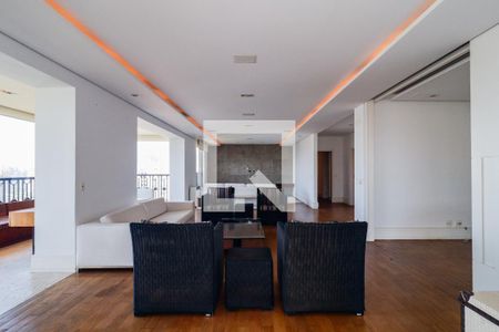 Apartamento à venda com 368m², 4 quartos e 5 vagasSala