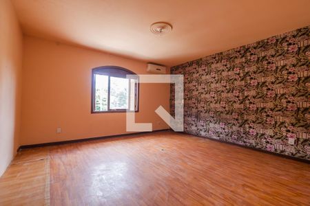 Quarto 1 de casa à venda com 3 quartos, 194m² em Medianeira, Porto Alegre