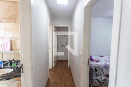 Corredor de apartamento à venda com 3 quartos, 100m² em Ipiranga, Belo Horizonte