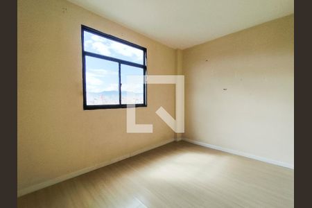 Sala de apartamento à venda com 2 quartos, 60m² em Concórdia, Belo Horizonte