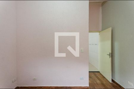 Sala/Quarto de casa para alugar com 1 quarto, 25m² em Vila Santa Edwiges, São Paulo