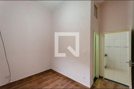 Sala/Quarto de casa para alugar com 1 quarto, 25m² em Vila Santa Edwiges, São Paulo