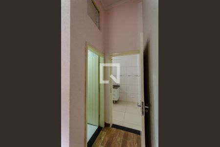 Sala/Quarto de casa para alugar com 1 quarto, 25m² em Vila Santa Edwiges, São Paulo