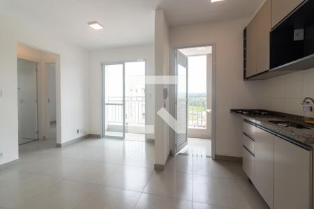 Sala de apartamento para alugar com 2 quartos, 48m² em Jardim Pioneira, Cotia