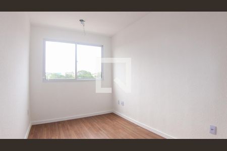 Sala de apartamento para alugar com 2 quartos, 47m² em Jardim Egle, São Paulo