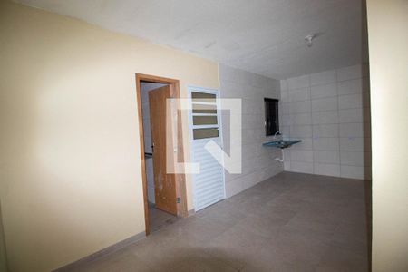 Sala/Cozinha de apartamento para alugar com 3 quartos, 70m² em Cidade Líder, São Paulo