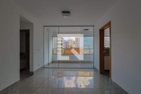 Sala de apartamento para alugar com 3 quartos, 141m² em Serra, Belo Horizonte