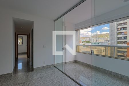 Sala de apartamento para alugar com 3 quartos, 141m² em Serra, Belo Horizonte