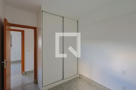 Quarto 1 de apartamento para alugar com 3 quartos, 141m² em Serra, Belo Horizonte