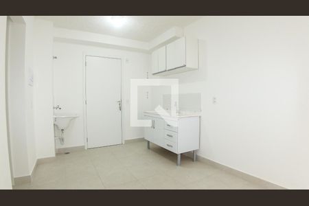 Sala/Cozinha de apartamento para alugar com 2 quartos, 35m² em Vila Graciosa, São Paulo