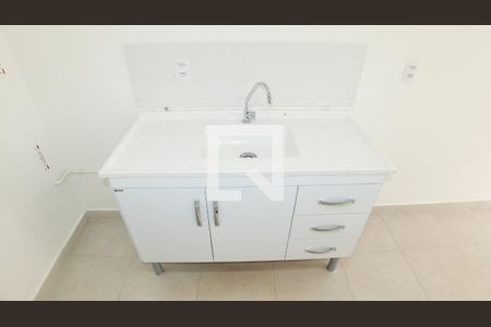 Sala/Cozinha de apartamento para alugar com 2 quartos, 35m² em Vila Graciosa, São Paulo